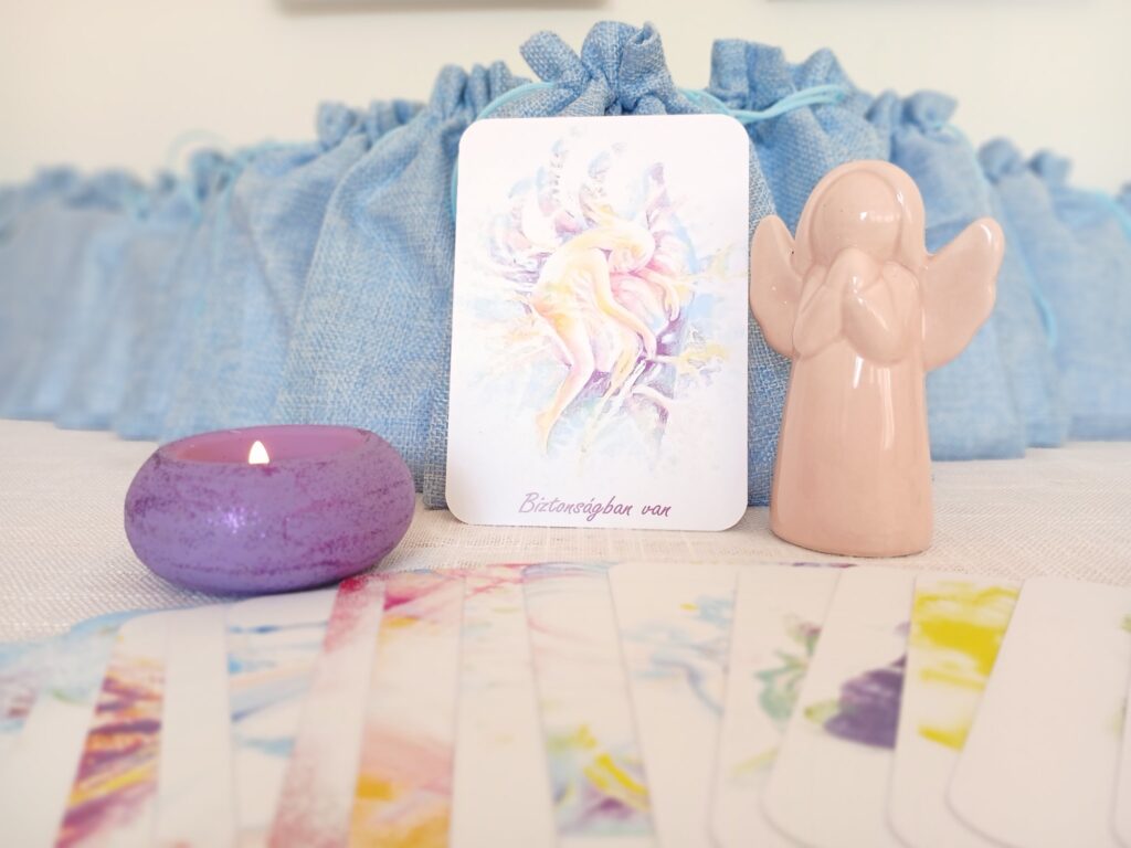 BELSŐ GYERMEK KÁRTYÁK